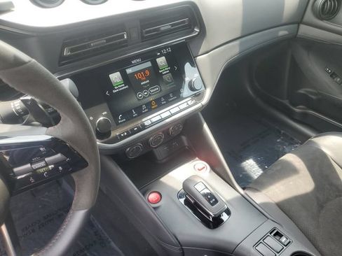 Certified 2024 Nissan Z Performance w/ Floor Mat Package RWD image 15