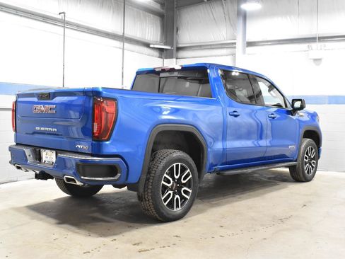 Used 2023 GMC Sierra 1500 AT4 w/ Technology Package AWD/4WD image 27