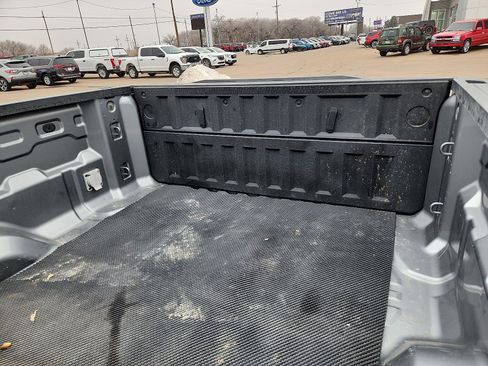 Used 2023 GMC Canyon Elevation w/ Elevation Premium Package image 5