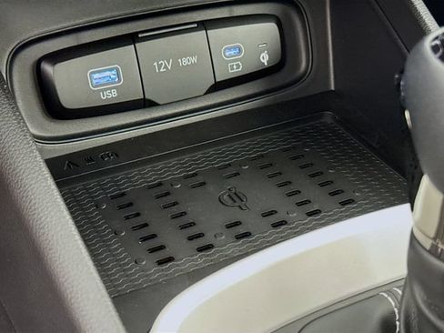 New 2026 Hyundai Venue SEL FWD image 31