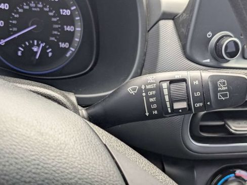 Used 2022 Hyundai Kona SE FWD image 24