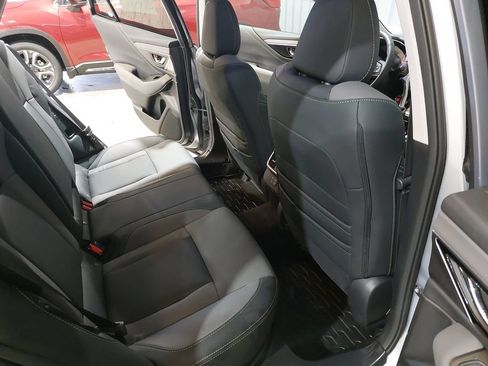 Used 2024 Subaru Outback Onyx Edition AWD/4WD image 11