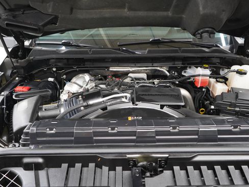 Used 2024 GMC Sierra 3500 AT4 w/ AT4 Premium Plus Package AWD/4WD image 30