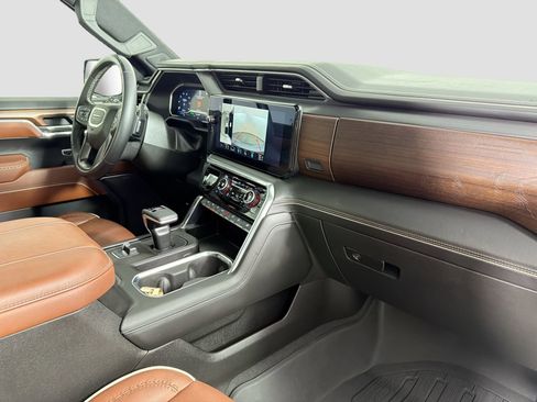 Used 2023 GMC Sierra 1500 Denali Ultimate image 30