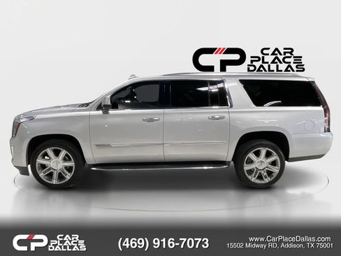 Used 2020 Cadillac Escalade ESV Luxury RWD image 10