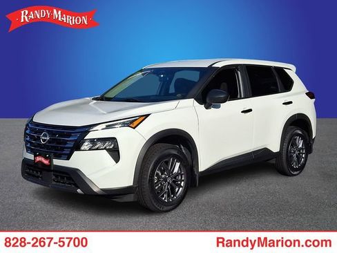 Used 2024 Nissan Rogue S AWD/4WD image 1
