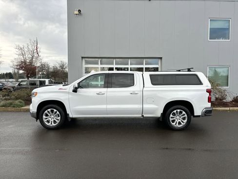 Used 2023 Chevrolet Silverado 1500 LTZ w/ Z71 Off-Road Package image 2