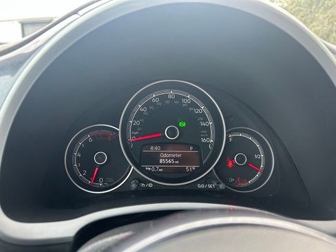 Used 2018 Volkswagen Beetle 2.0T S image 24