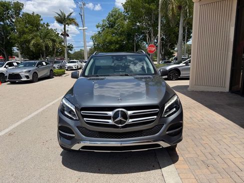 Used 2019 Mercedes-Benz GLE 400 4MATIC image 1