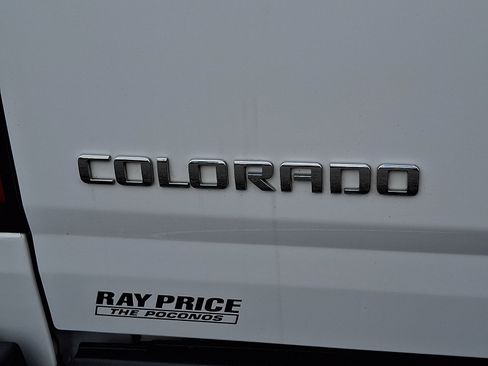 Used 2016 Chevrolet Colorado W/T w/ WT Convenience Package RWD image 30