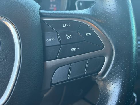 Used 2021 Dodge Durango SXT w/ 3rd Row Seating Group image 21