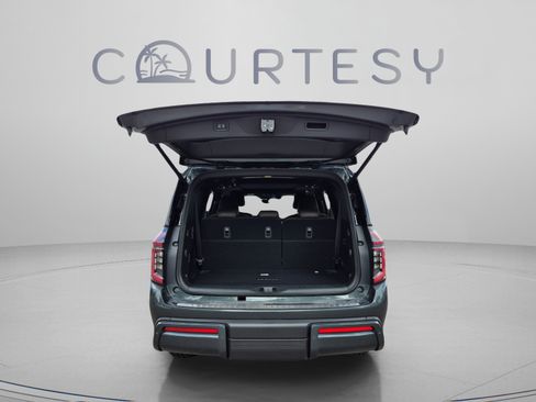 New 2026 Nissan Armada Platinum RWD image 10
