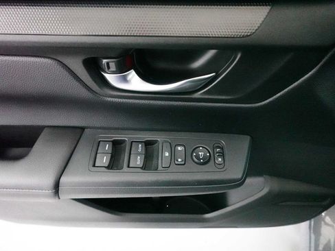 Certified 2025 Honda CR-V EX image 11