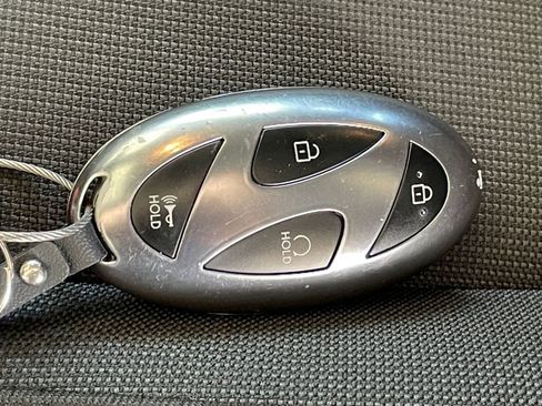 Used 2025 Hyundai Kona SEL image 25