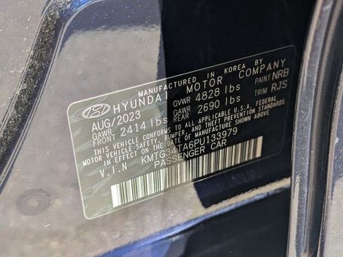 Used 2011 Ford Edge SEL w/ 201A Rapid Spec Order Code image 32