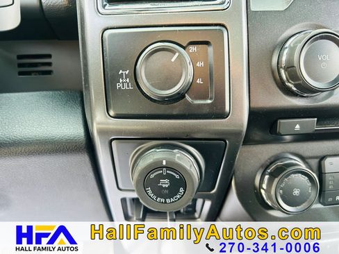 Used 2018 Ford F150 XLT w/ Equipment Group 302A Luxury AWD/4WD image 27