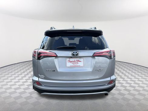 Used 2016 Toyota RAV4 Limited AWD/4WD image 16