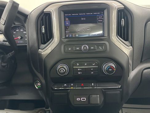 New 2026 Chevrolet Silverado 1500 W/T w/ WT Value Package AWD/4WD image 29