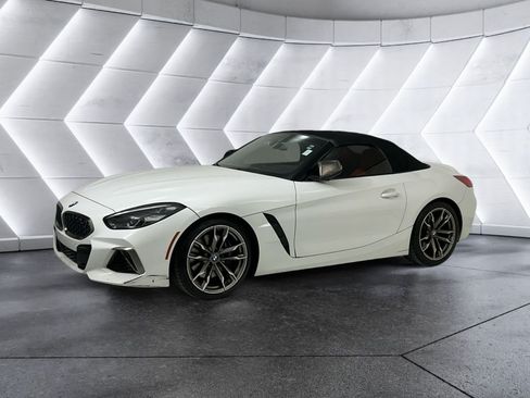 Used 2020 BMW Z4 M40i w/ Executive Package RWD image 3