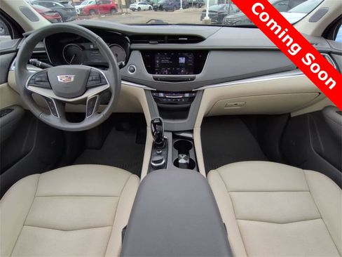 Used 2023 Cadillac XT5 Premium Luxury image 15