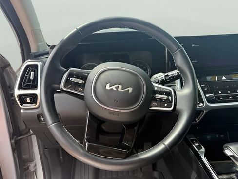 Used 2022 Kia Sorento SX AWD/4WD image 17