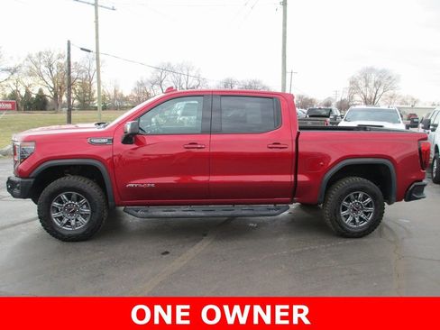 Used 2025 GMC Sierra 1500 AT4X image 10