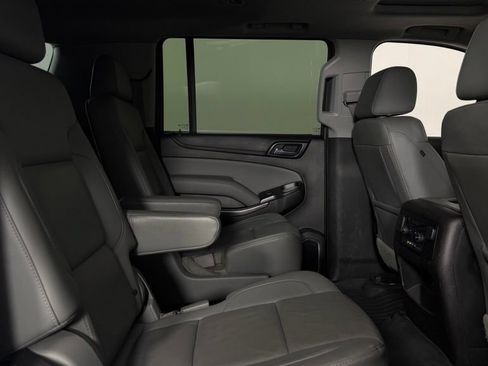 Used 2016 Chevrolet Suburban LT AWD/4WD image 29