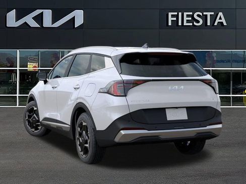New 2026 Kia Sportage EX image 4