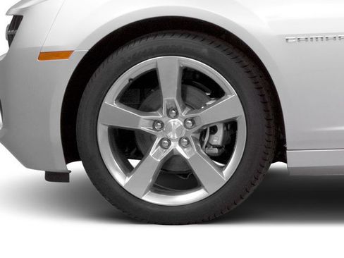 Used 2010 Chevrolet Camaro SS w/ RS Package RWD image 15