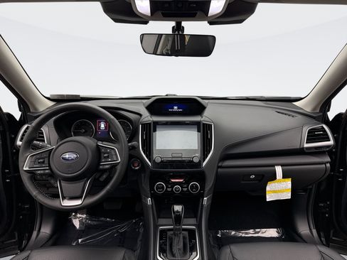 Used 2024 Subaru Forester Touring image 14