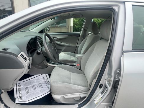 Used 2009 Toyota Corolla LE FWD image 11