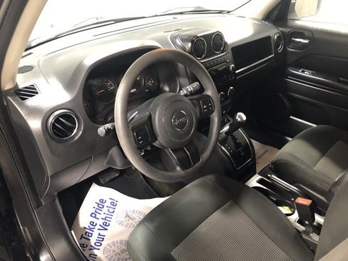 Used 2015 Jeep Patriot Sport w/ Power Value Group image 18