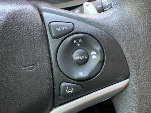 Used 2018 Honda Fit EX image 19