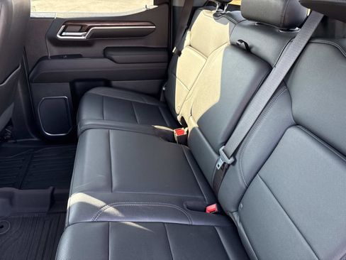 Certified 2022 GMC Sierra 1500 SLT w/ SLT Convenience Package image 30