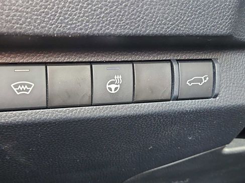 Used 2023 Toyota RAV4 XLE w/ Convenience Package image 21