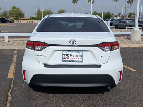 Used 2024 Toyota Corolla LE image 6