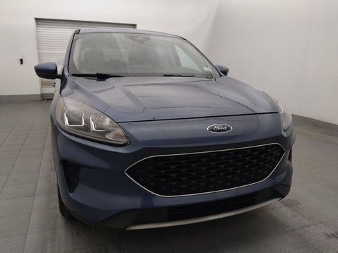 Used 2020 Ford Escape SE FWD image 14