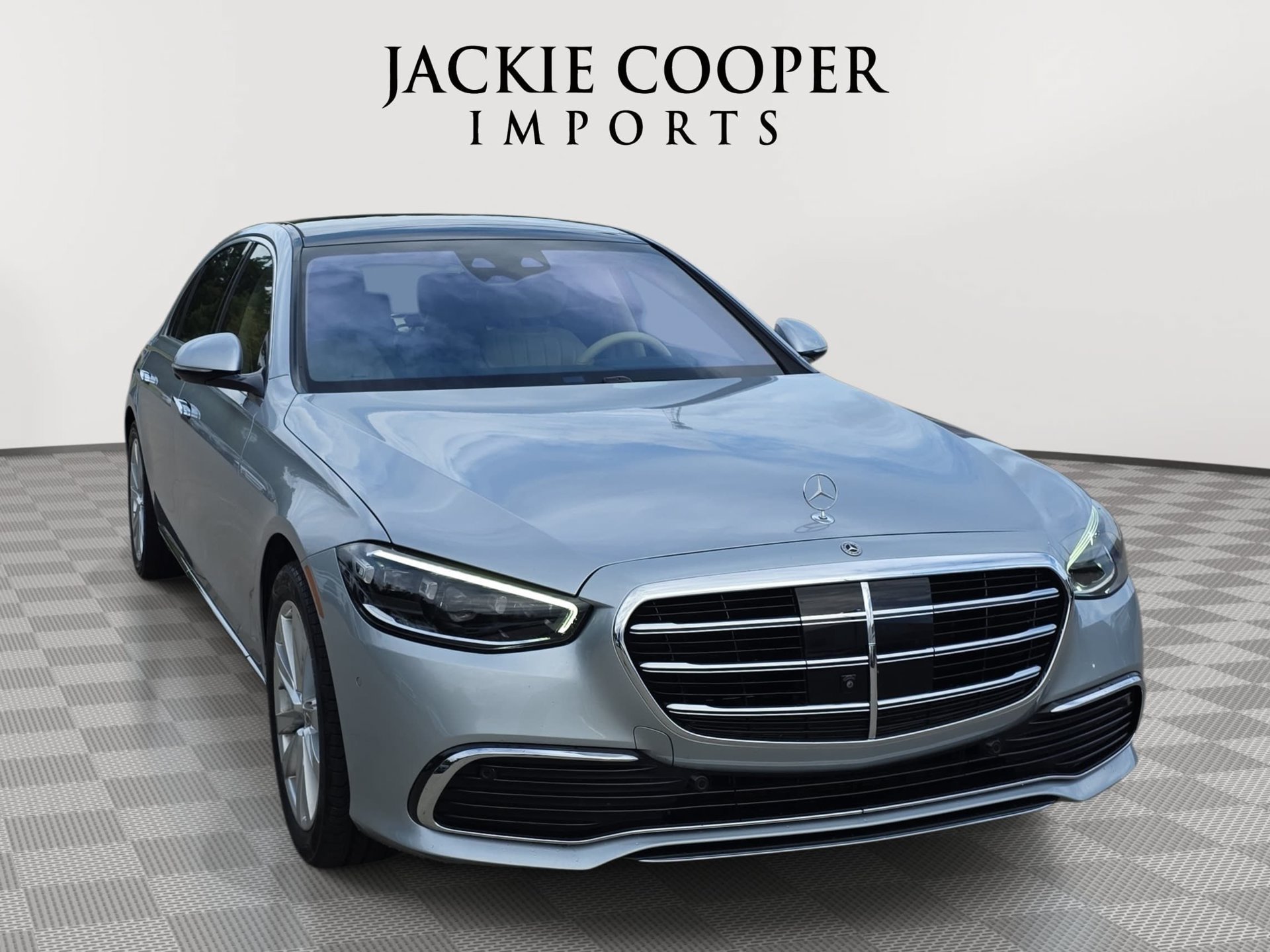 Used 2022 Mercedes-Benz S 500 4MATIC image 3