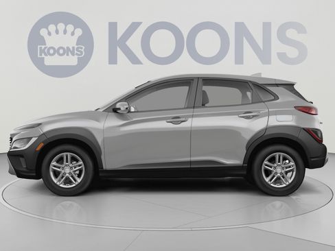 Used 2023 Hyundai Kona SEL w/ Convenience Package AWD/4WD image 2