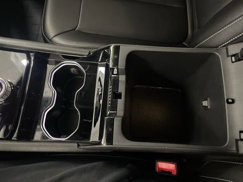 Used 2023 Jeep Grand Cherokee Limited image 49