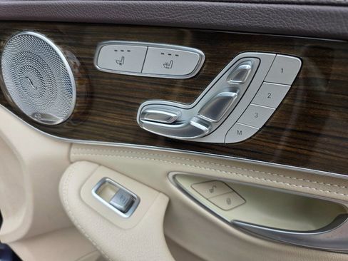 Used 2015 Mercedes-Benz C 300 4MATIC Sedan image 33