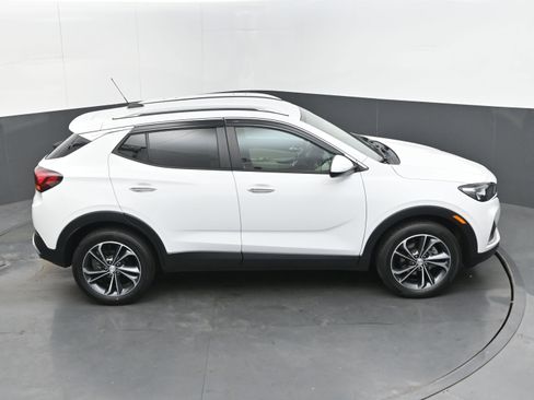 Used 2023 Buick Encore GX Select image 35