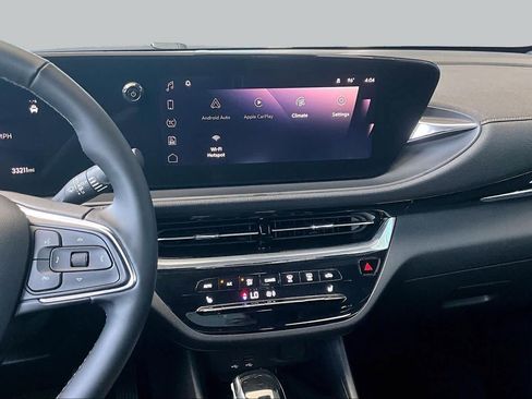 Used 2024 Buick Envista Avenir FWD image 7