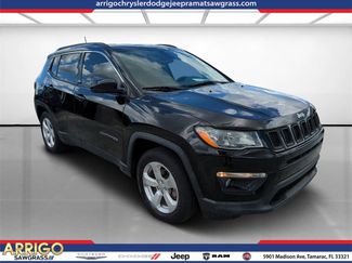 Certified 2019 Jeep Compass Latitude image 1