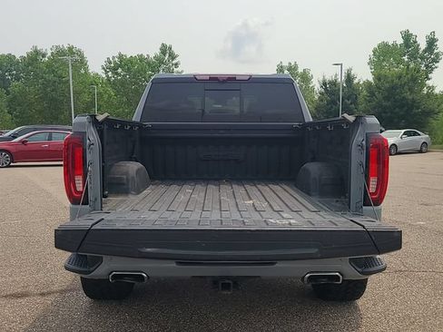 Used 2024 GMC Sierra 1500 AT4 w/ Technology Package AWD/4WD image 34