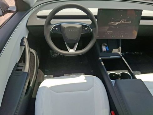 Used 2025 Tesla Model 3 Long Range RWD image 13