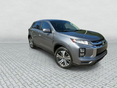 Used 2024 Mitsubishi Outlander Sport SE AWD/4WD image 2