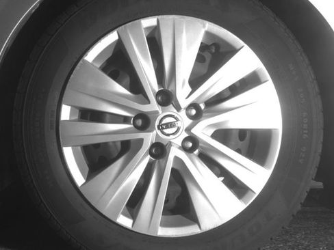 Used 2020 Nissan Sentra S FWD image 11