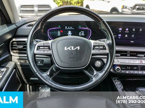 Used 2025 Kia Telluride S FWD image 30