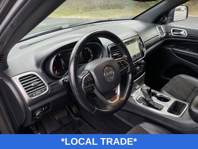 Used 2020 Jeep Grand Cherokee Altitude AWD/4WD image 11